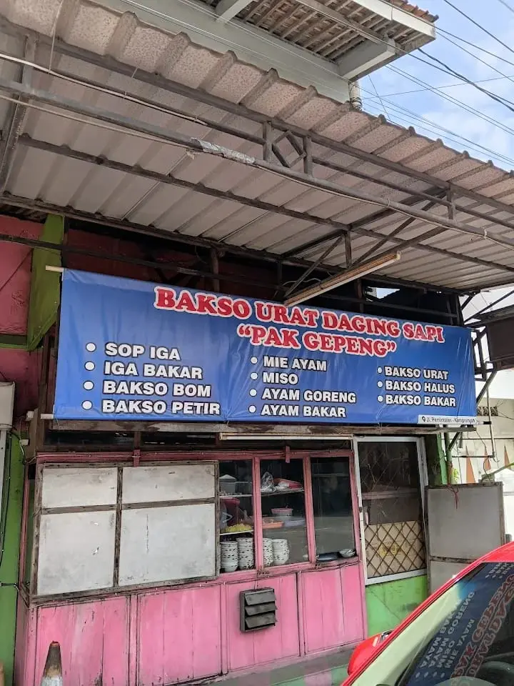 Bakso Urat Pak Gepeng 4: Kenikmatan yang Menghampiri Setiap Hari di Cilacap